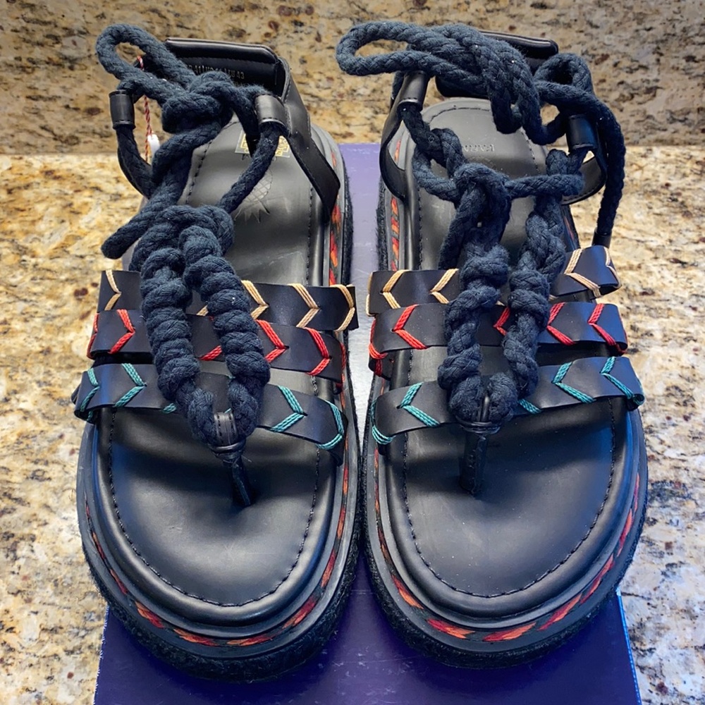 Farm Rio Rope Tie Flatform Sandal in Black